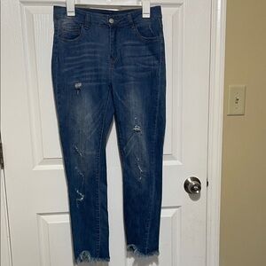 Active USA Dark Blue Distressed Ankle Jeans Size M